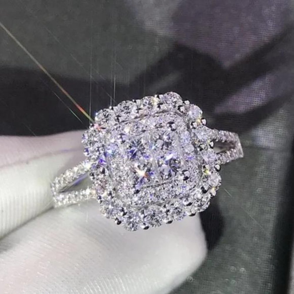 NEW 925 STERLING SILVER DIAMOND HALO RING, CUTE RING, SHINY RING. - Picture 5 of 7